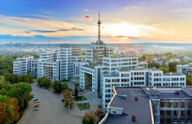 Харків, квиток онлайн на автобус Полтава-Харків. Харків-Київ. Замовити квитки онлайн