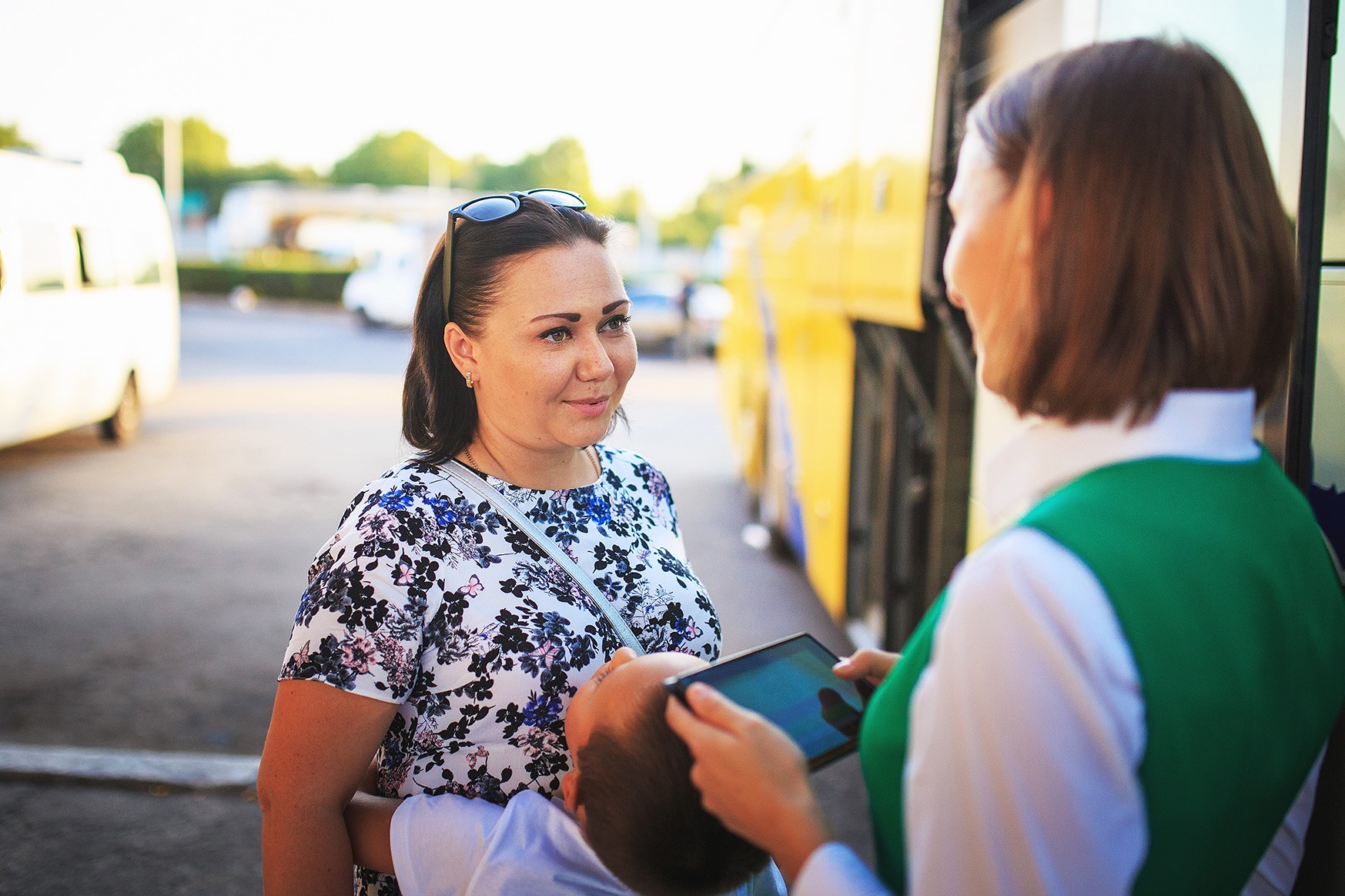 автобус, київ, харків, відправлення щогодини, зручно, швидко, комфортно